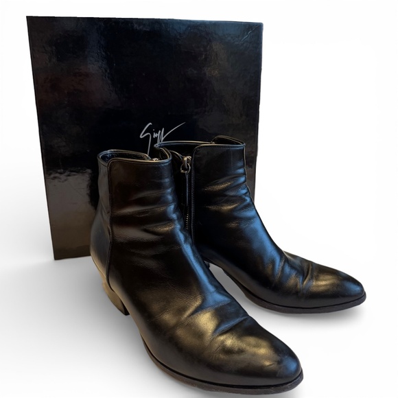 Giuseppe Zanotti Shoes - GIUSEPPE ZANOTTI Daddy 40 black leather ankle boots size 39